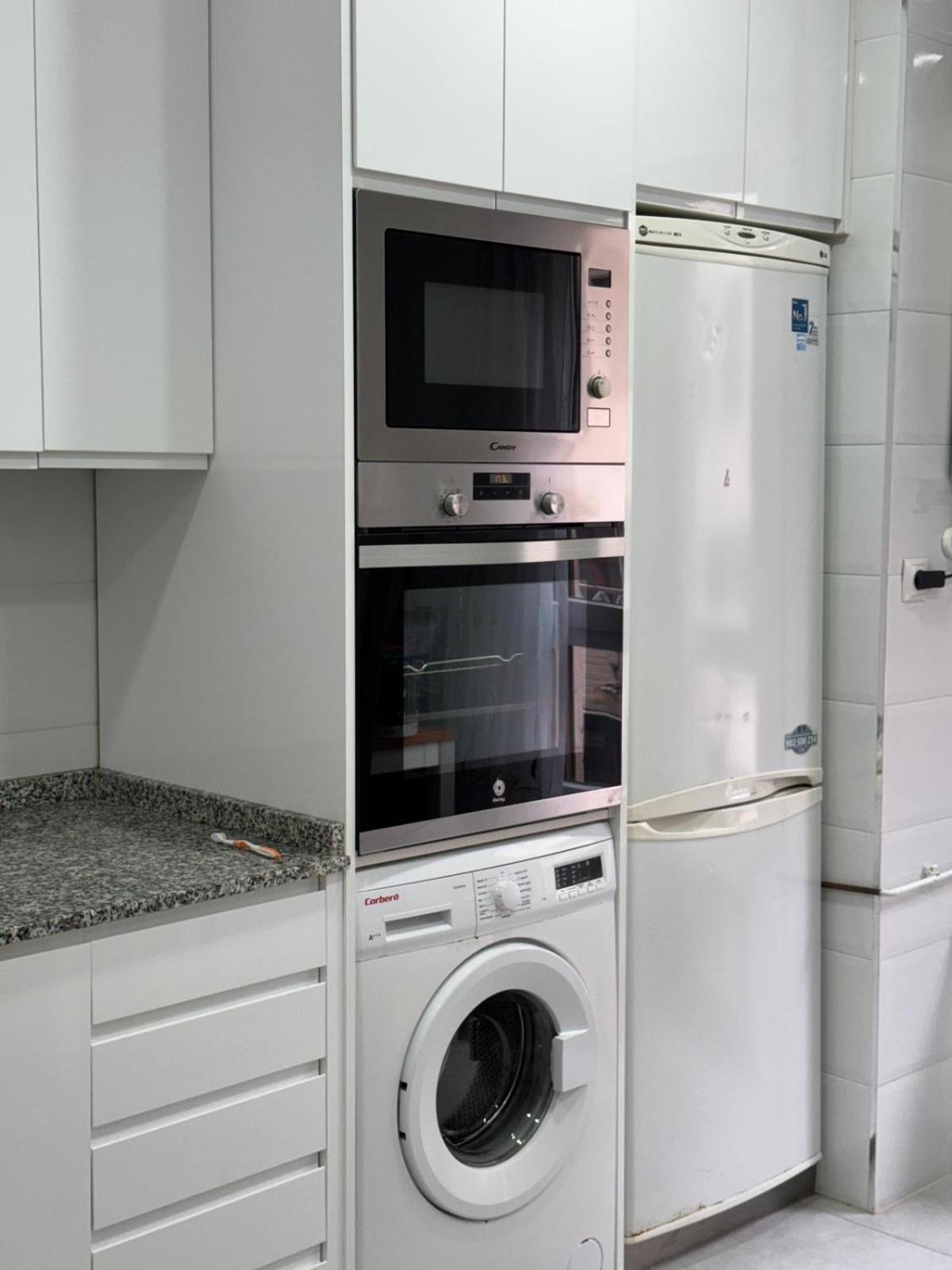 Apartamento De 2 Habitaciones En ビルバオ エクステリア 写真