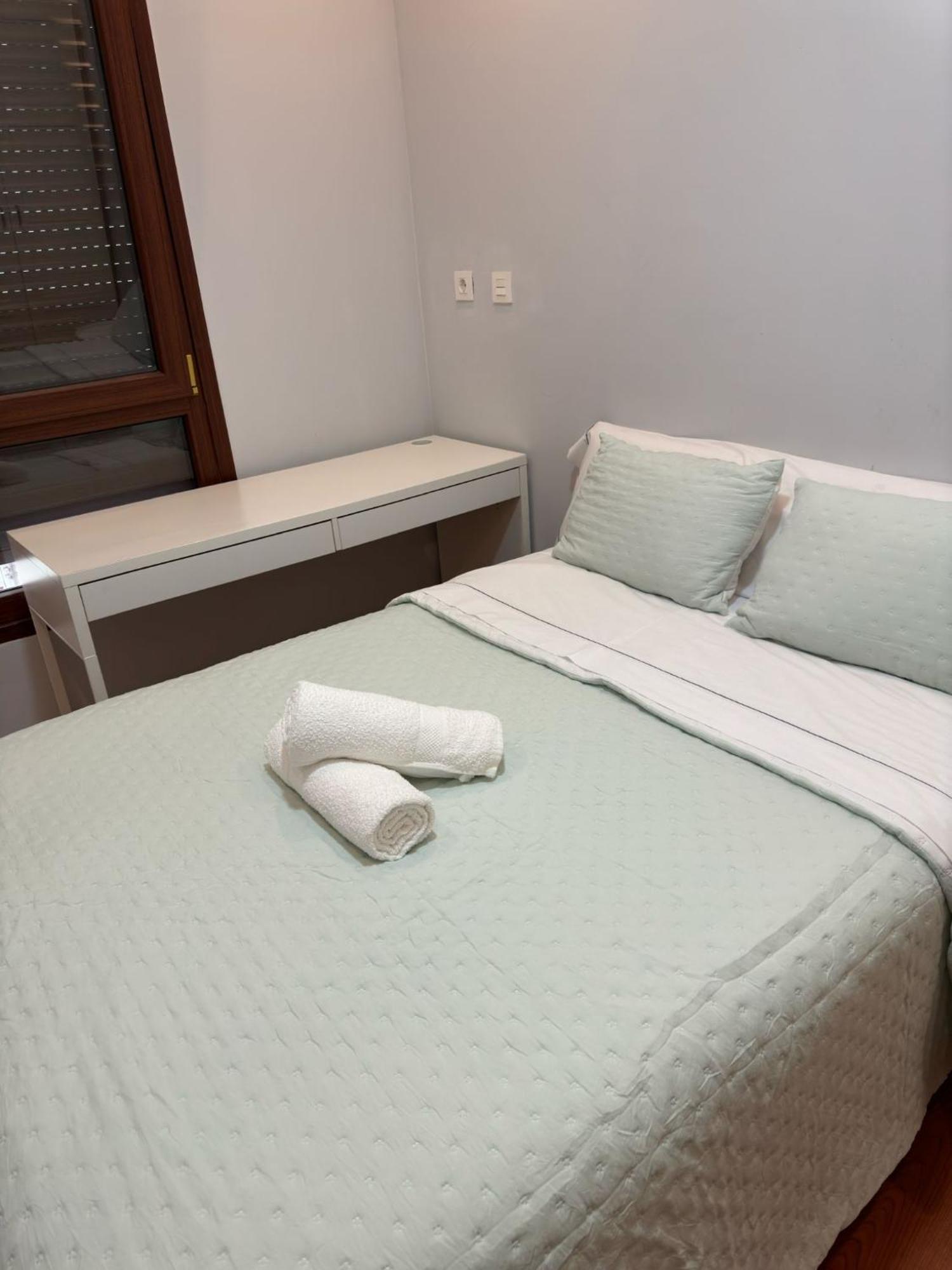 Apartamento De 2 Habitaciones En ビルバオ エクステリア 写真